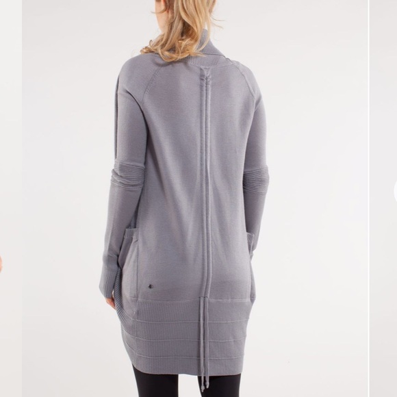 🤍⚡️Lululemon BOOLUX Transformation Wrap Fossil Cashmere blend🤍⚡️💕🥂 - Picture 5 of 15